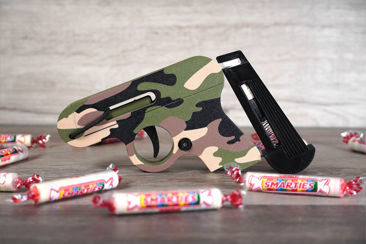 Smartee Gun - Camo - SSM3 - A gun that shoots Smarties Candy!