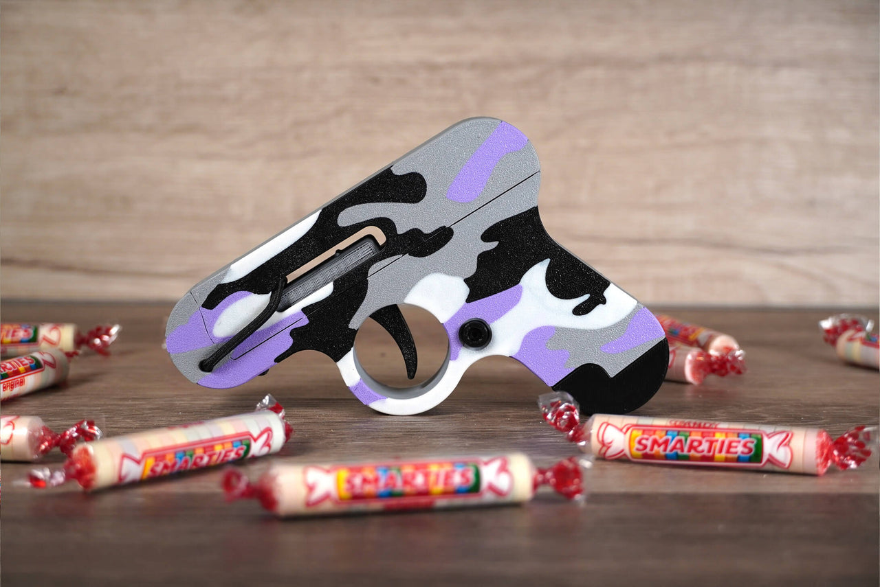 Smartee Gun - Camo - SSM3 - A gun that shoots Smarties Candy!